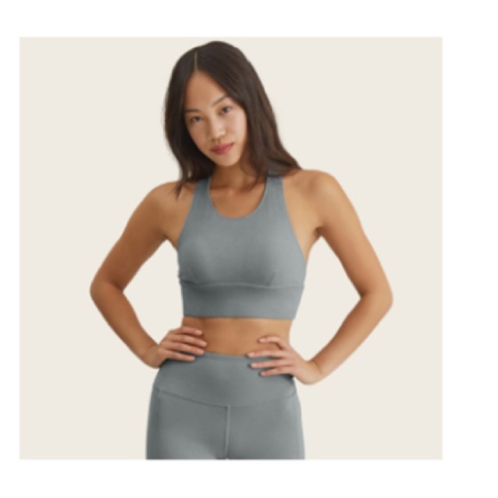 NWOT Italic Aura Racerback Sports bra (size XS ; color: Eucalyptus)